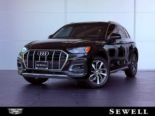 Brilliant Black 2021 Audi Q5 45 Premium Plus