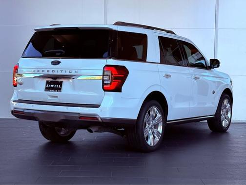 2022 Ford Expedition King Ranch