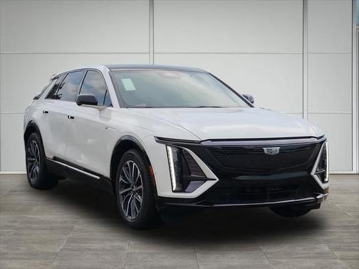 2025 Cadillac LYRIQ Sport w/1SJ
