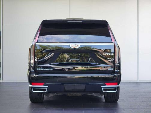 2023 Cadillac Escalade ESV Premium Luxury