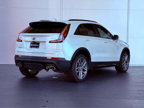 2022 Cadillac XT4 Sport
