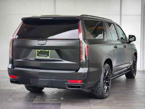 2021 Cadillac Escalade ESV Sport Platinum