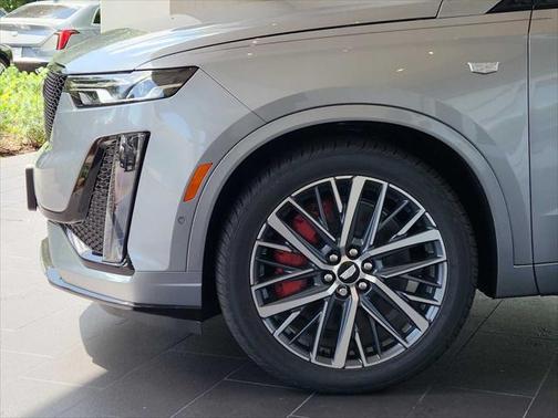 2025 Cadillac XT6 Sport AWD