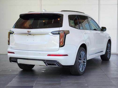 2024 Cadillac XT6 Sport AWD