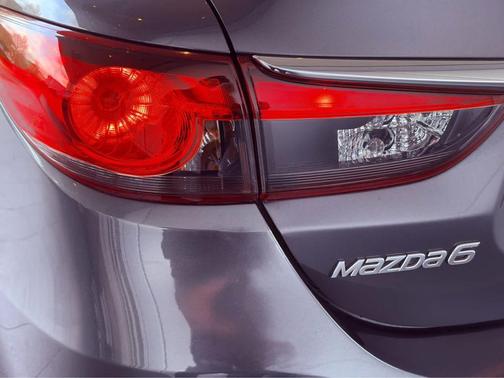 2016 Mazda Mazda6 i Touring