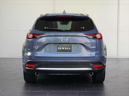 2023 Mazda CX-9 Carbon Edition
