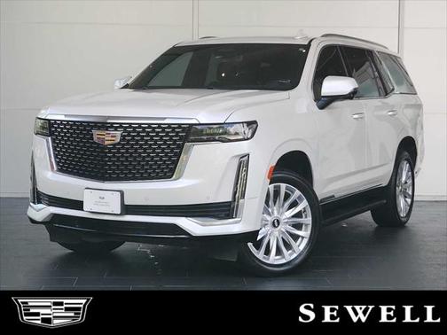 2023 Cadillac Escalade Luxury
