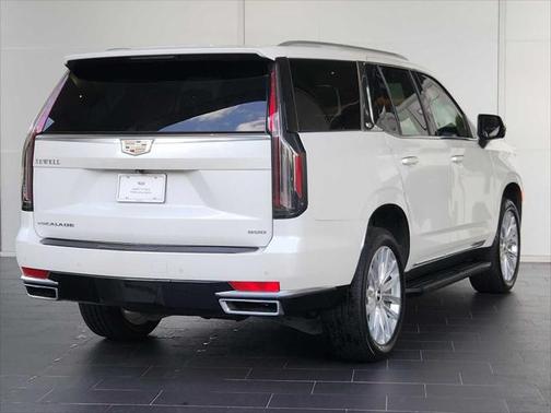 2023 Cadillac Escalade Luxury