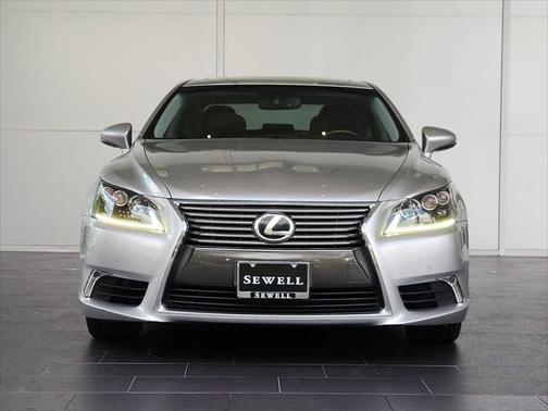 2015 Lexus LS 460 Base