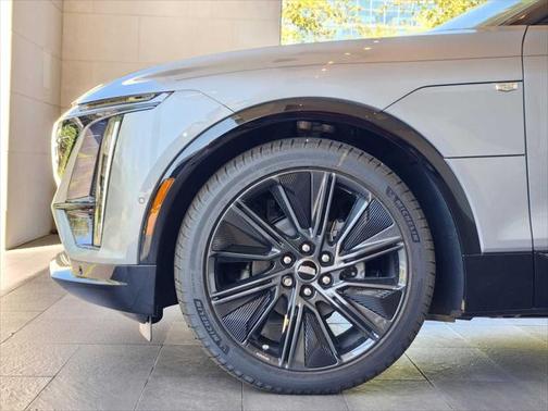 2025 Cadillac LYRIQ Sport w/1SK