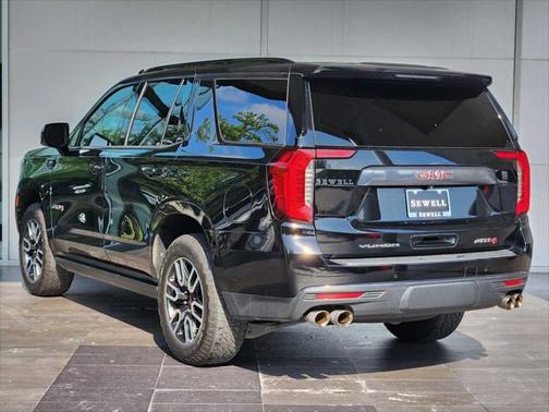 2022 GMC Yukon 4WD AT4