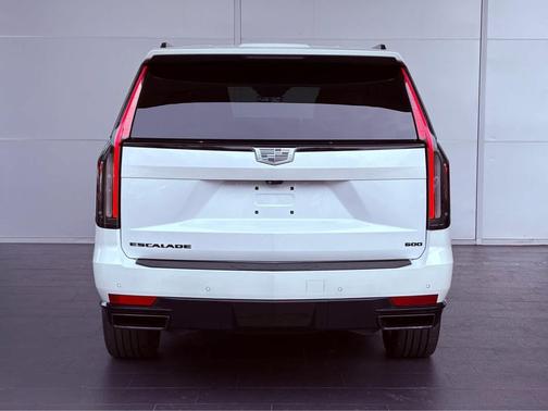 2022 Cadillac Escalade ESV Sport