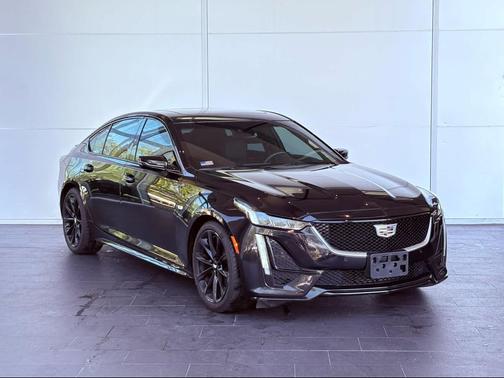 2022 Cadillac CT5 Sport