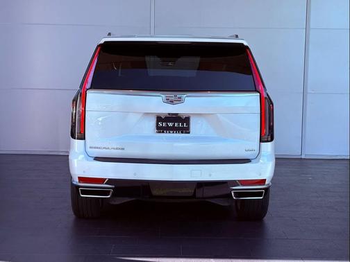 2023 Cadillac Escalade ESV Premium Luxury