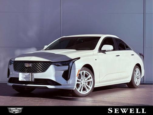 2023 Cadillac CT4 Luxury