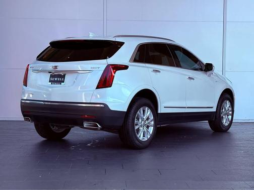 2023 Cadillac XT5 Luxury