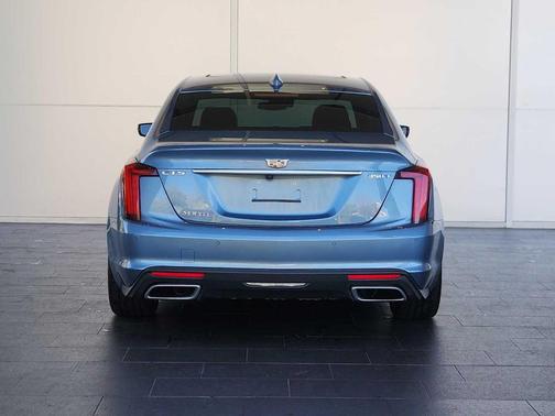 2023 Cadillac CT5 Luxury