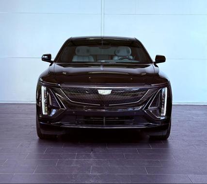 2025 Cadillac LYRIQ Sport