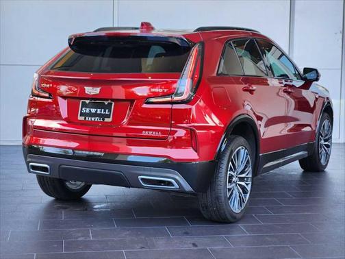 2025 Cadillac XT4 Sport
