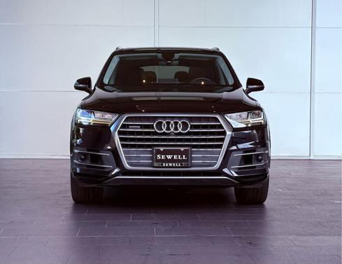 2019 Audi Q7 55 Premium Plus