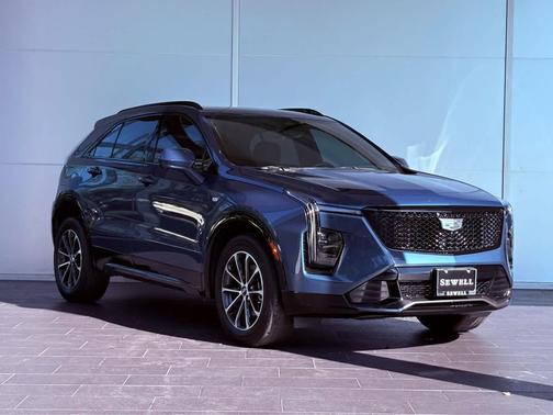 2024 Cadillac XT4 Sport