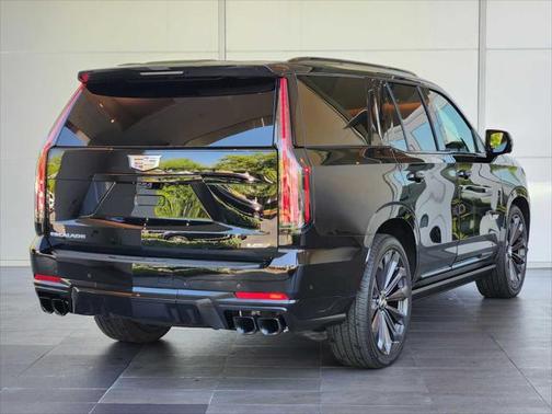 2025 Cadillac Escalade V-Series