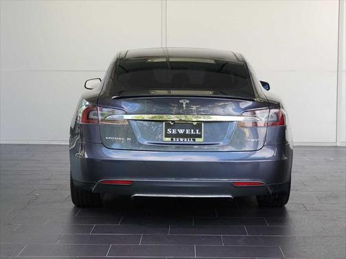 2014 Tesla Model S 85