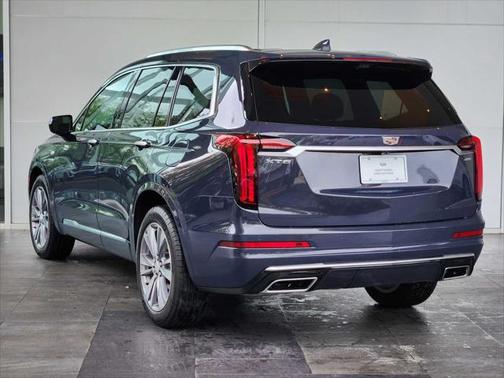 2024 Cadillac XT6 Premium Luxury FWD