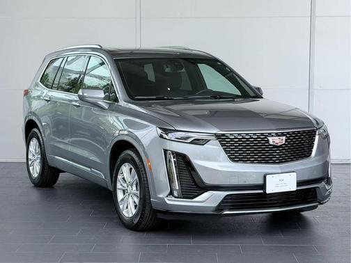 Argent Silver Metallic 2024 Cadillac XT6 Luxury AWD