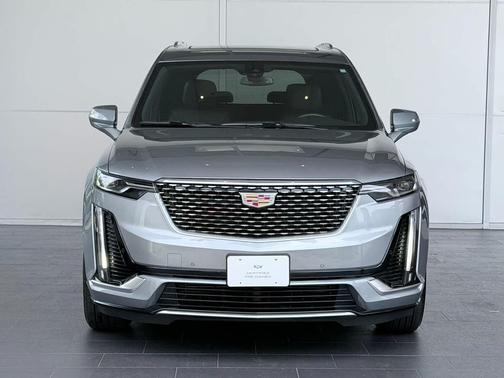 Argent Silver Metallic 2024 Cadillac XT6 Luxury AWD