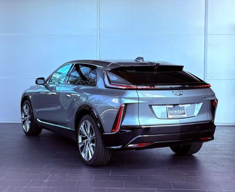2024 Cadillac LYRIQ Luxury