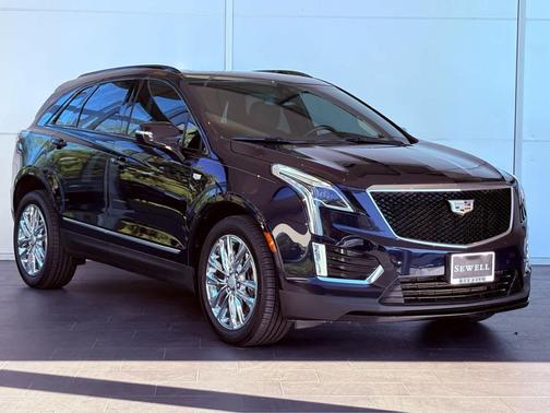 2021 Cadillac XT5 Sport
