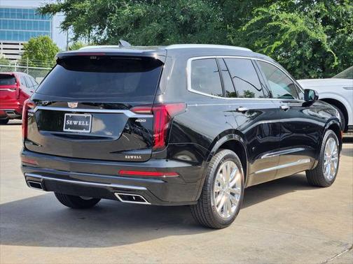 2025 Cadillac XT6 Premium Luxury FWD
