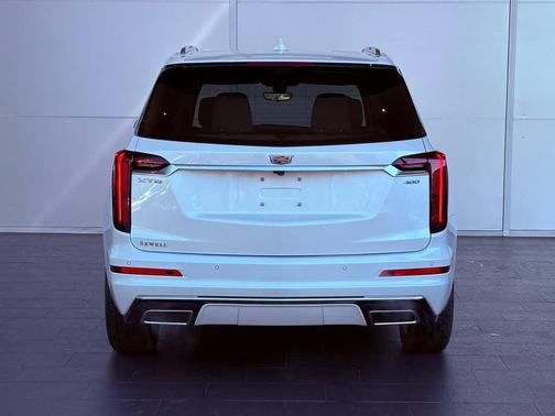2024 Cadillac XT6 Premium Luxury FWD