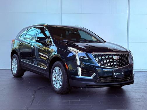2025 Cadillac XT5 Luxury