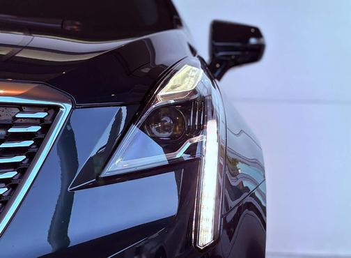 2025 Cadillac XT5 Luxury