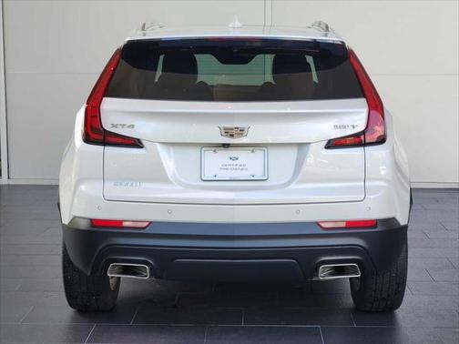 2022 Cadillac XT4 Luxury