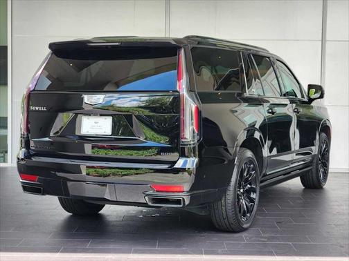 2023 Cadillac Escalade ESV Sport Platinum
