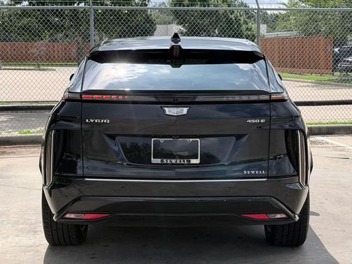Stellar Black Metallic 2023 Cadillac LYRIQ Luxury