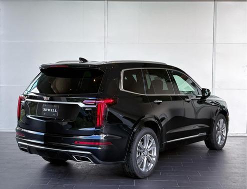 2023 Cadillac XT6 Premium Luxury FWD