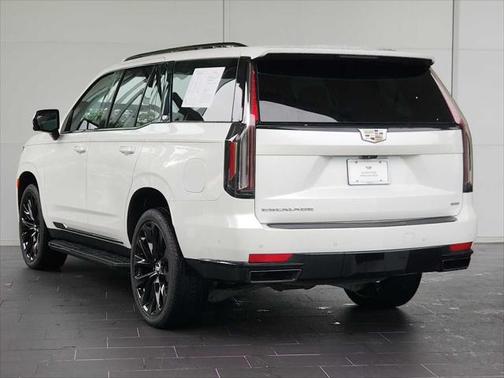 2023 Cadillac Escalade Sport
