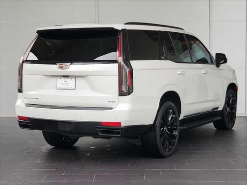 2023 Cadillac Escalade Sport