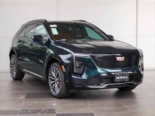 2025 Cadillac XT4 Sport