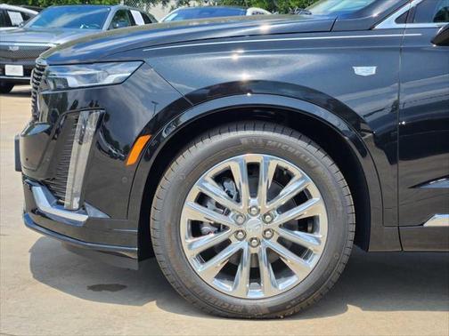 2025 Cadillac XT6 Premium Luxury FWD