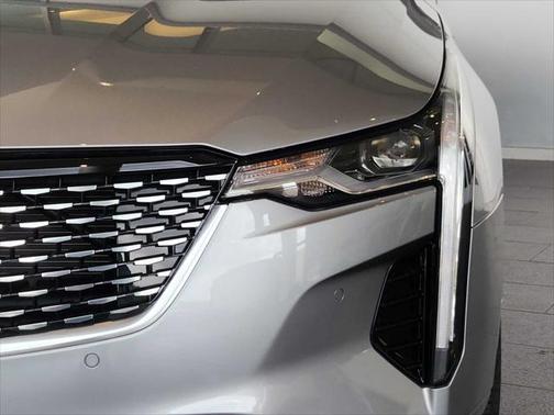 2025 Cadillac CT4 Premium Luxury RWD