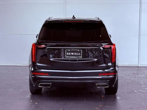 2021 Cadillac XT6 Premium Luxury FWD