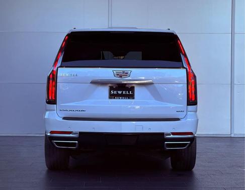 2025 Cadillac Escalade Premium Luxury