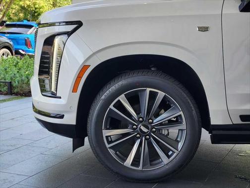 2025 Cadillac Escalade Sport