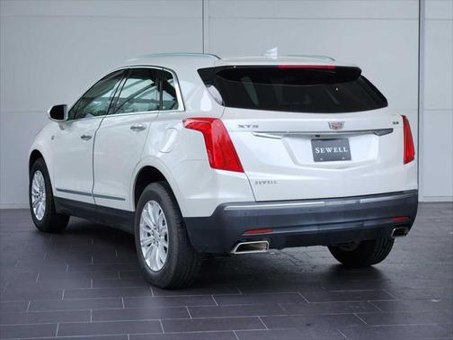 2017 Cadillac XT5 Base