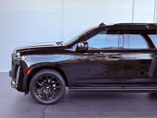 2024 Cadillac Escalade ESV Sport Platinum